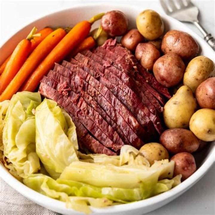 Does Cracker Barrel have corned beef and cabbage? ·