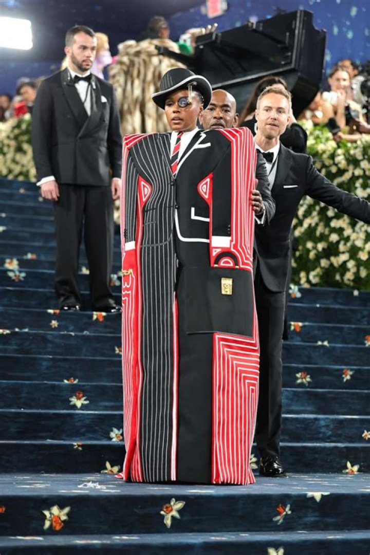 Unveiling The Cultural Significance Of Janelle Monae's Iconic Dress